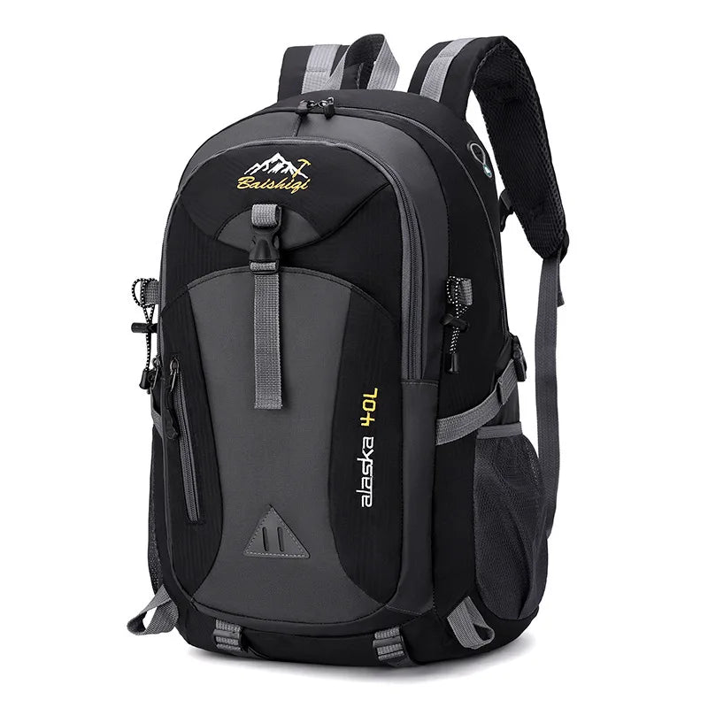 Outdoor Sports Backpack Water-Resistant Hiking Backpack for Men Leisure Travel Sports Bag New Camping Mountaineering Backpack